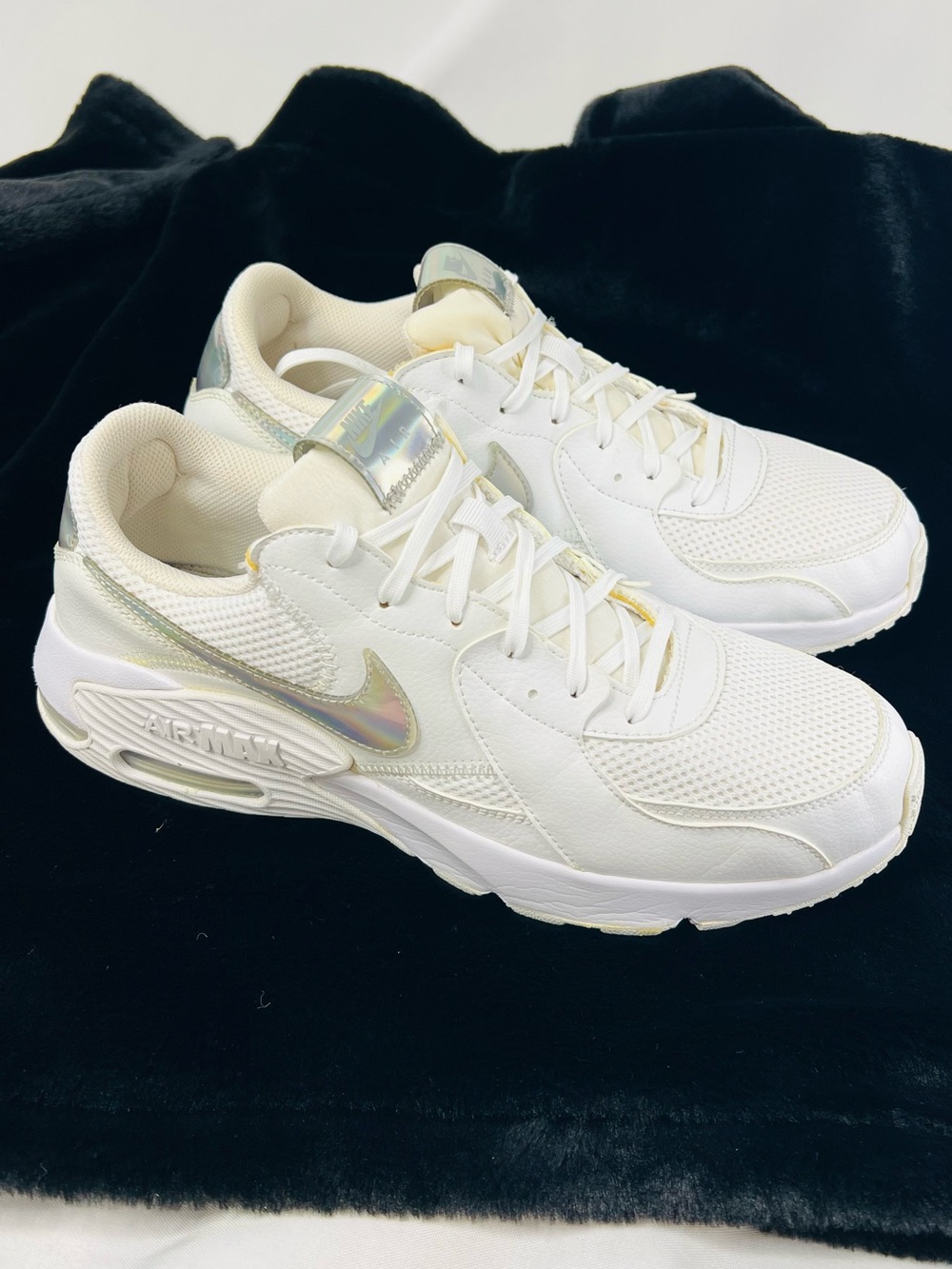 Nike Air Max Excee White and Silver Holographic Sneakers Womens 12 Mens 10.5 - Picture 3 of 9